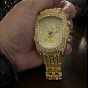 Fashion watch men’s. Need battery